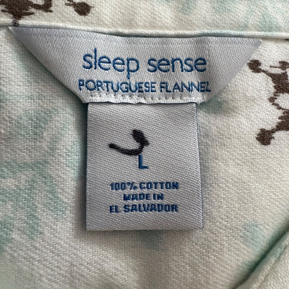 NEW Sleep Sense Snowflake Portuguese Flannel Button-Down Night Shirt, Large - Picture 10 of 10
